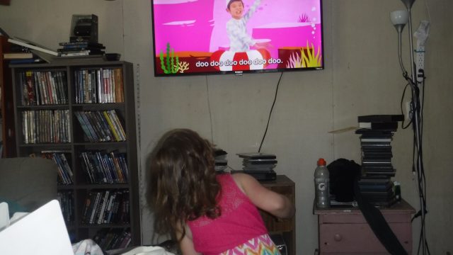 Sandy dances to Pinkfong